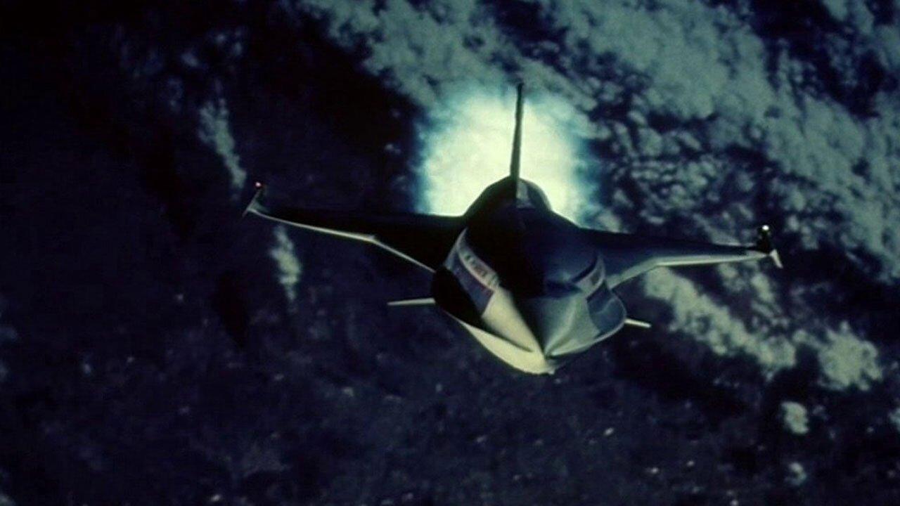 Starflight: The Plane That Couldn't Land 1983 movie scene