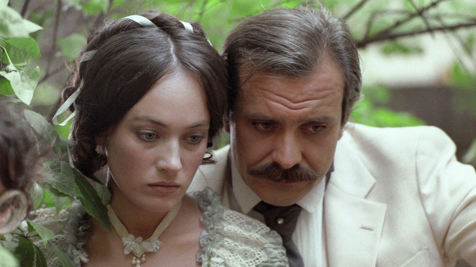 A Cruel Romance 1984 movie scene
