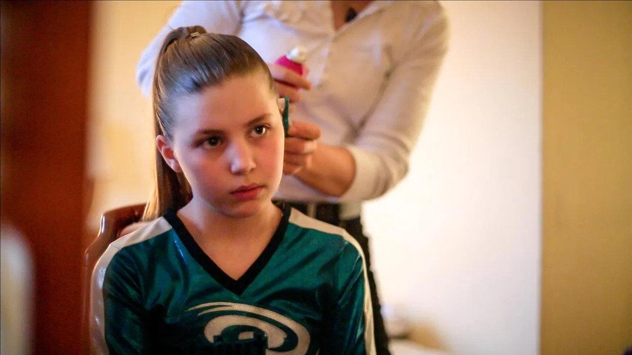 Ruth 2015 movie scene