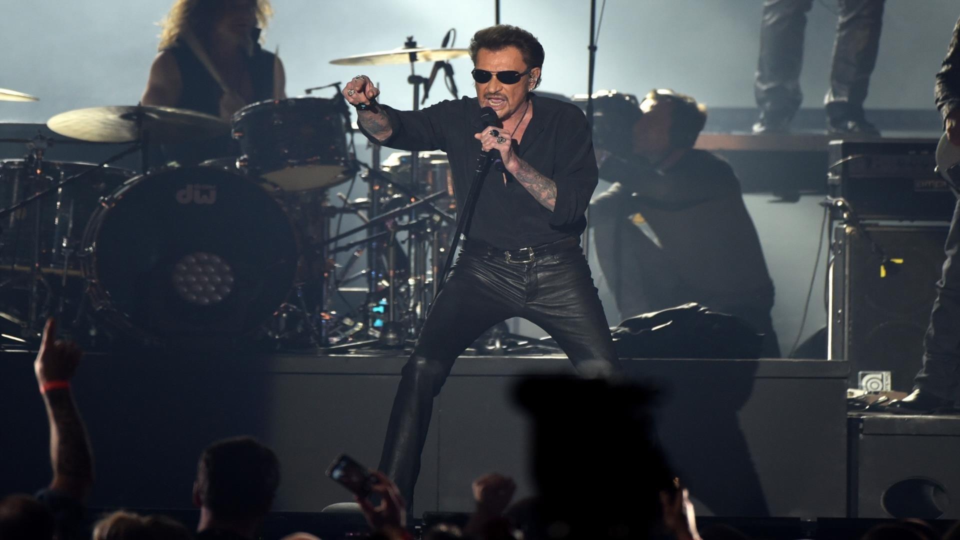 Johnny Hallyday - Rester Vivant Tour 2016 movie scene