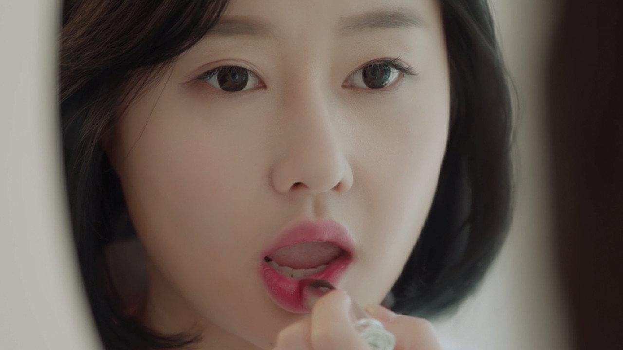 Lee Eun-mi Big Breasts 2020 movie scene