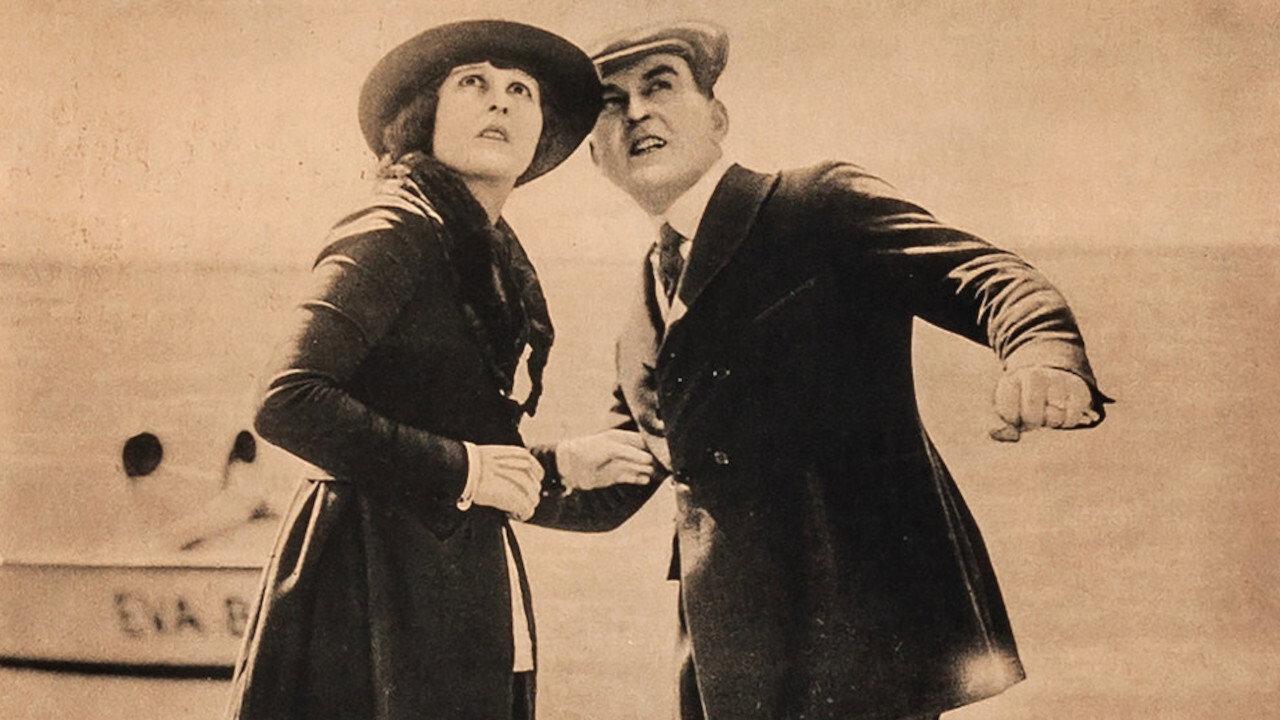 The Silent Avenger 1920 movie scene