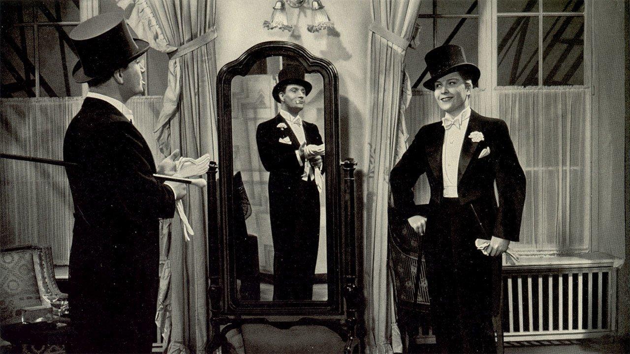 Victor and Victoria 1933 movie scene