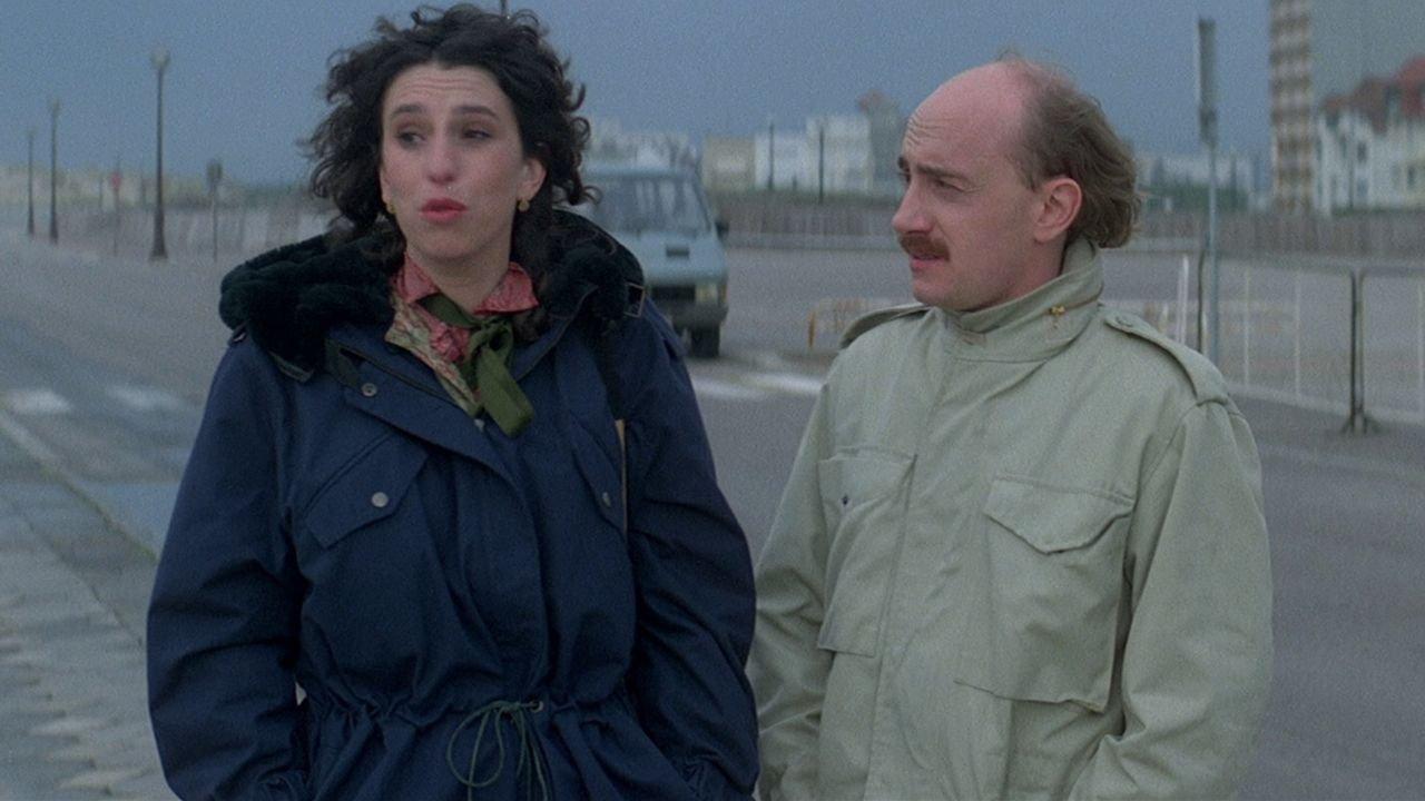 Singles 1982 movie scene