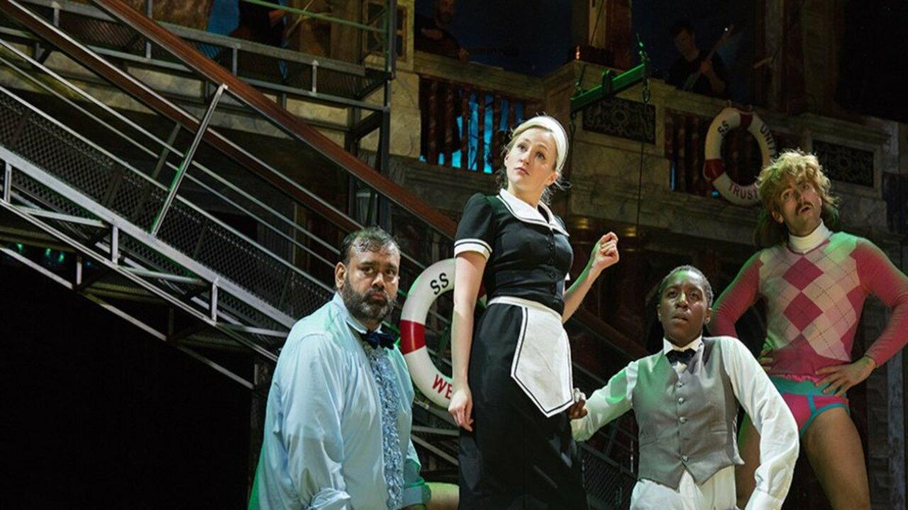 Twelfth Night - Live at Shakespeare's Globe 2017 movie scene