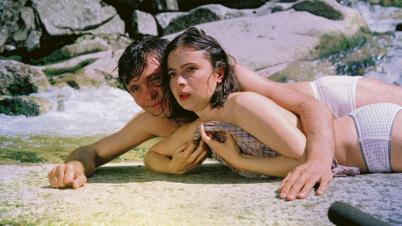 Bridal Tour to Jilji 1984 movie scene