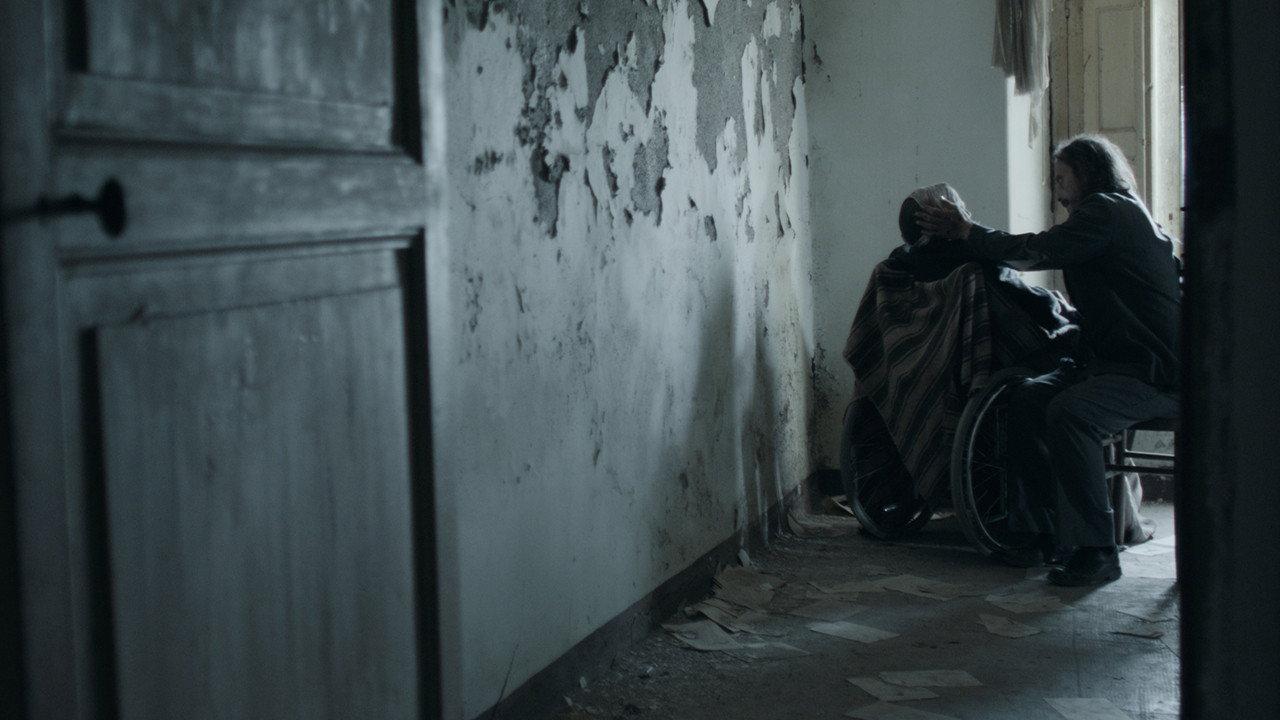 A volte nel buio (Sometimes in the dark) 2021 movie scene