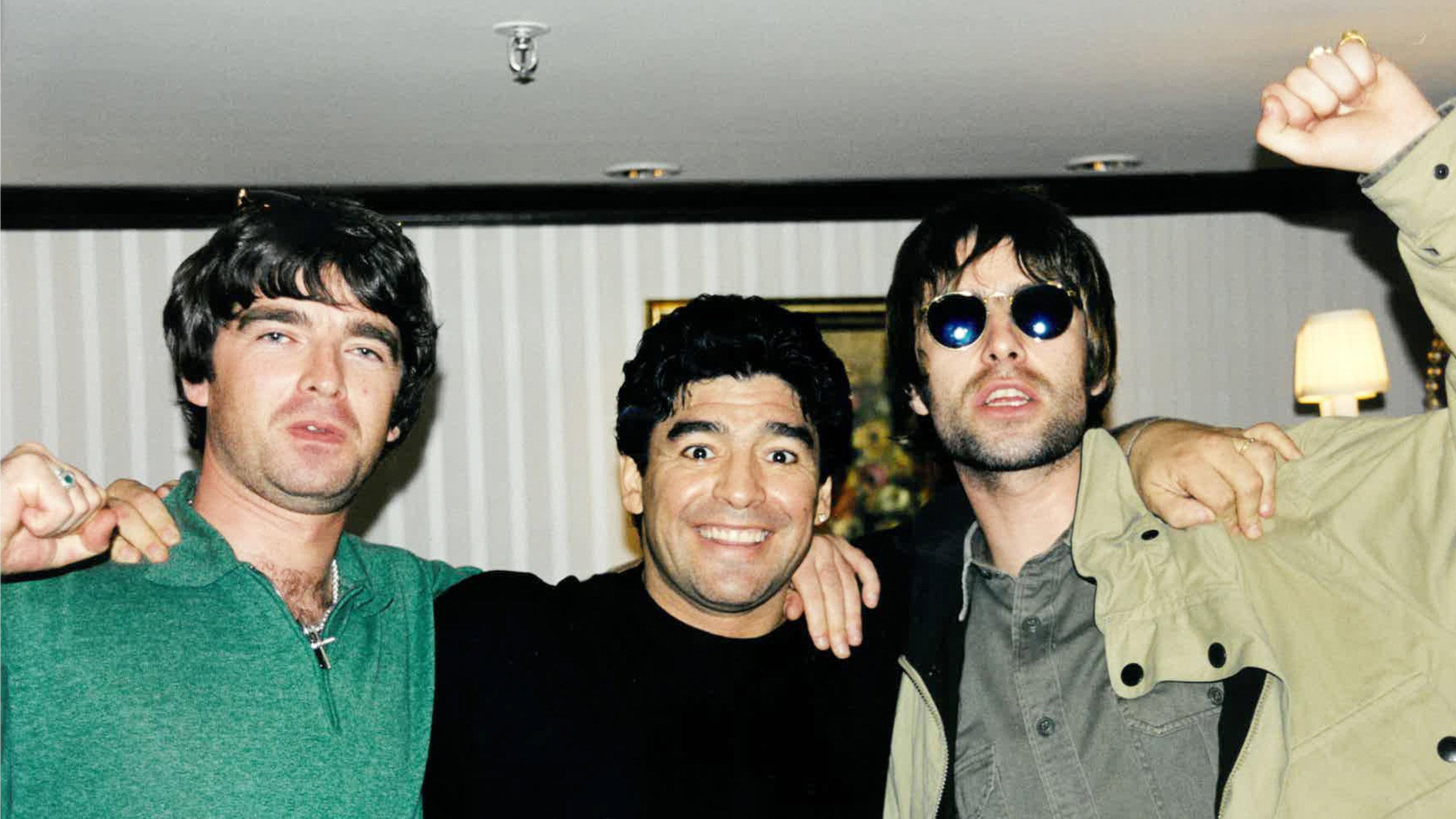 Oasis: Live at Luna Park 1998 movie scene