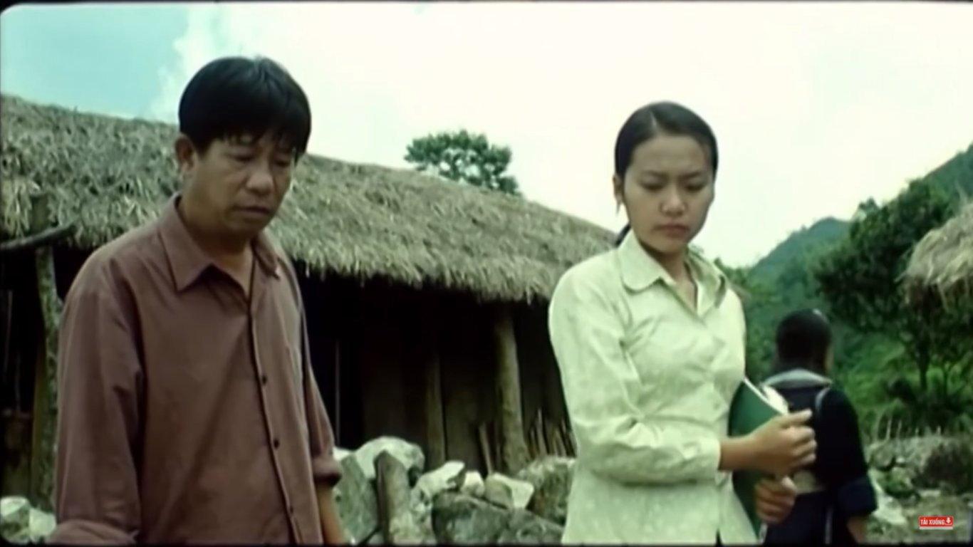 The Deserted Valley 2002 movie scene