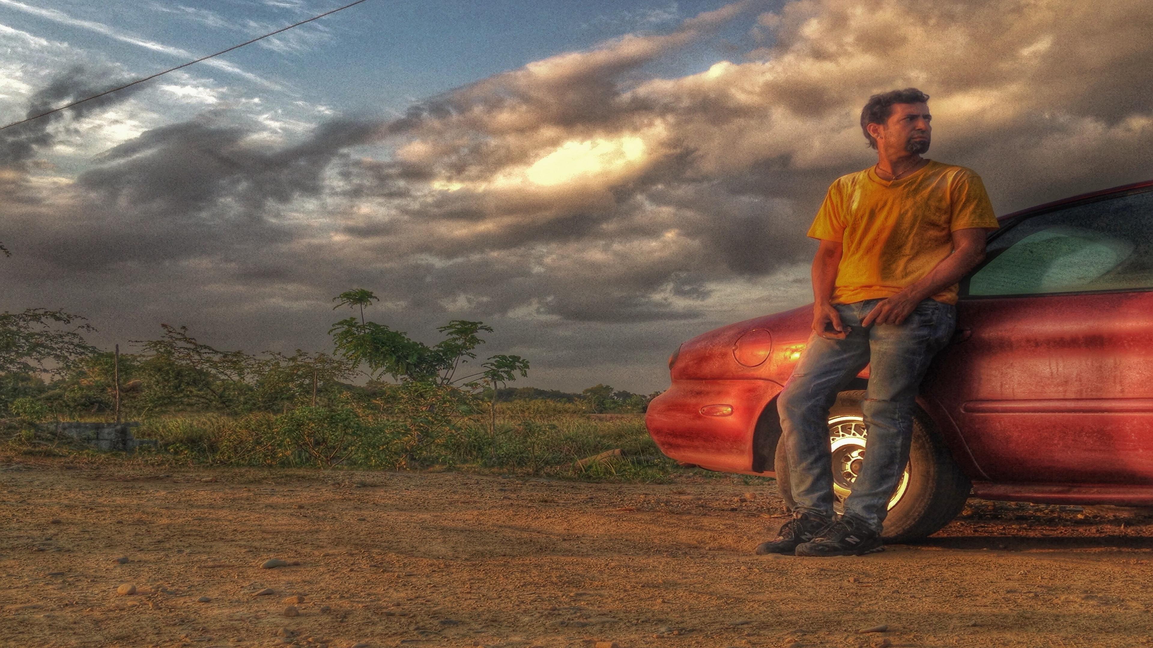 Cuentas Por Cobrar 2016 movie scene
