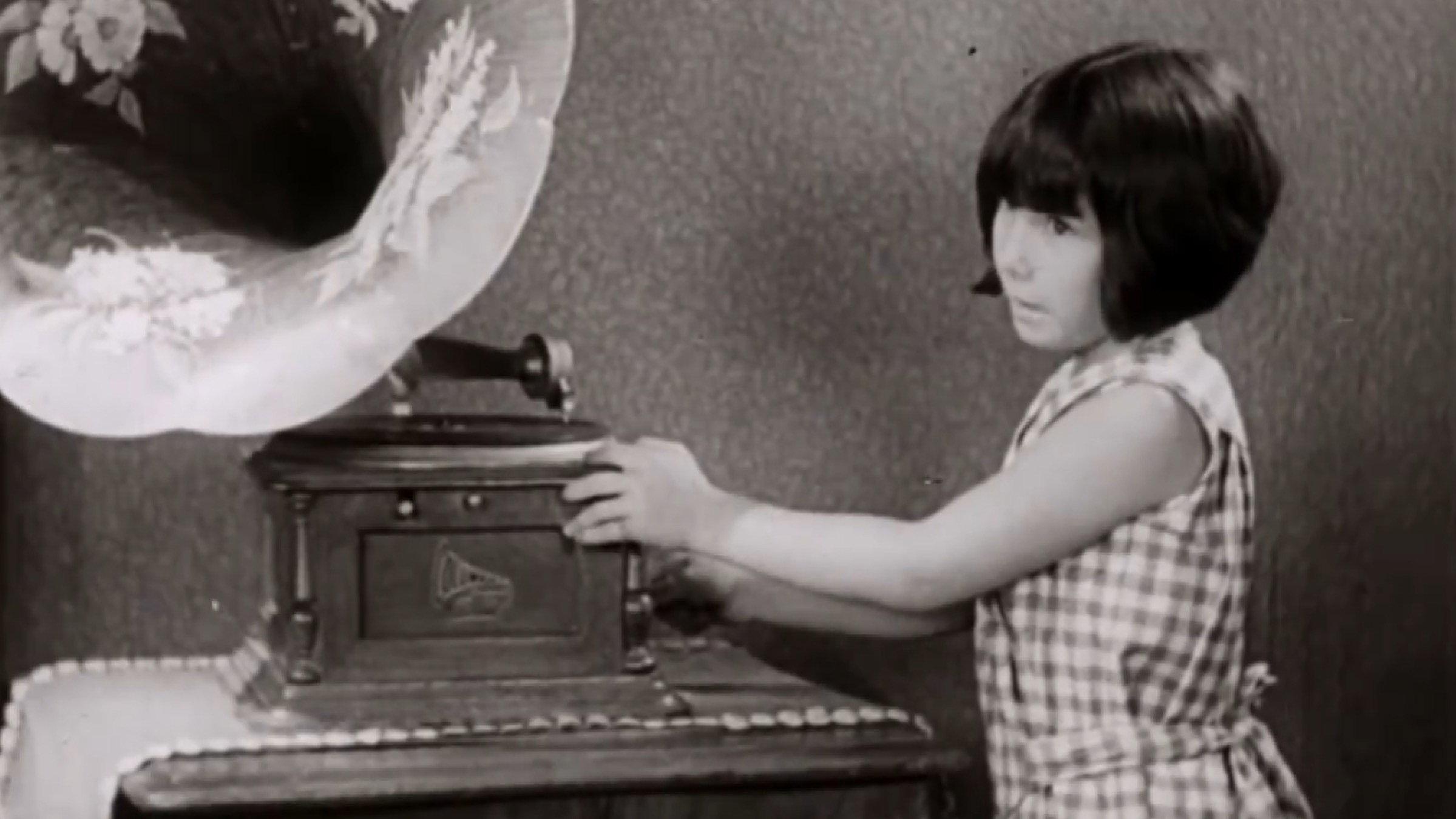 A Hollywood Theme Song 1930 movie scene