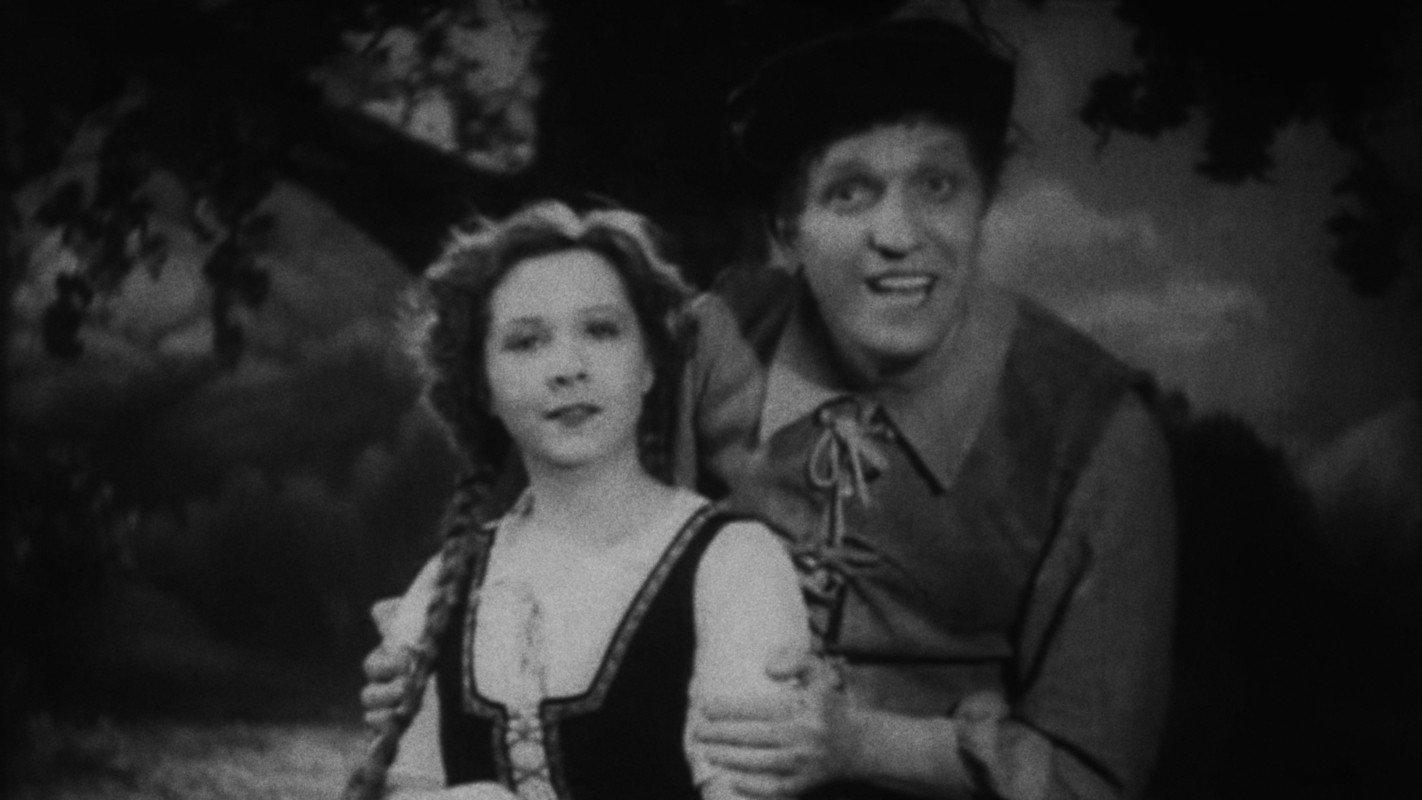 Frederick and Catherine 1940 movie scene