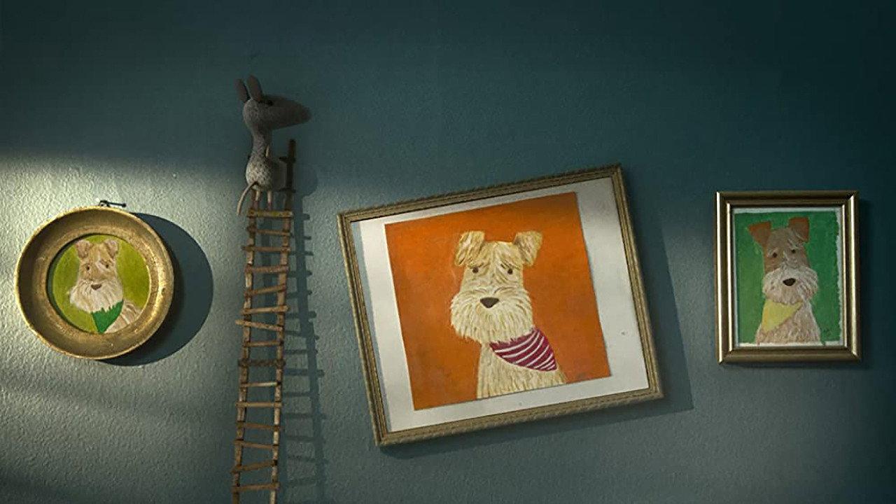 Perfect Houseguest 2015 movie scene