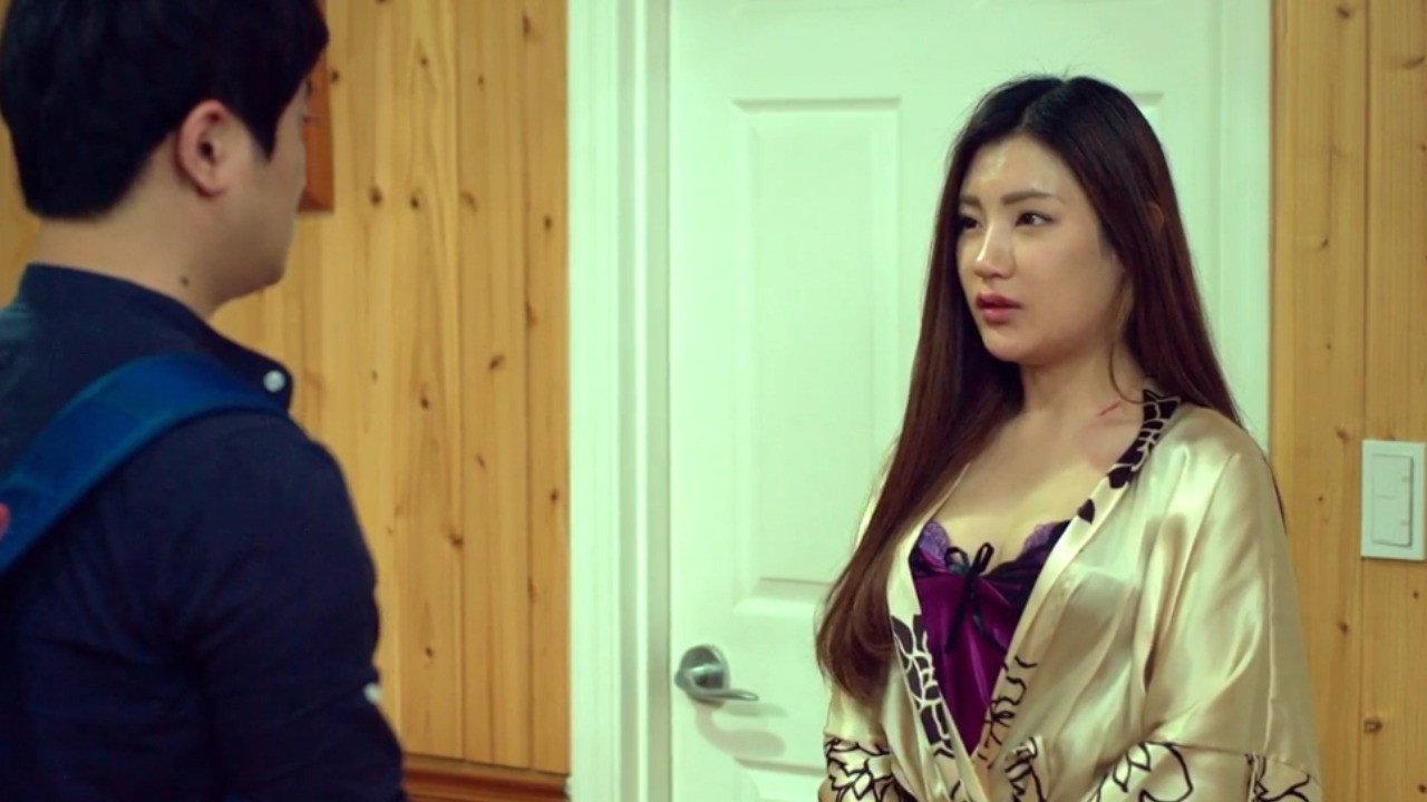 Young Sister-in-law: Unbearable Taste - Director's Cut 2017 movie scene