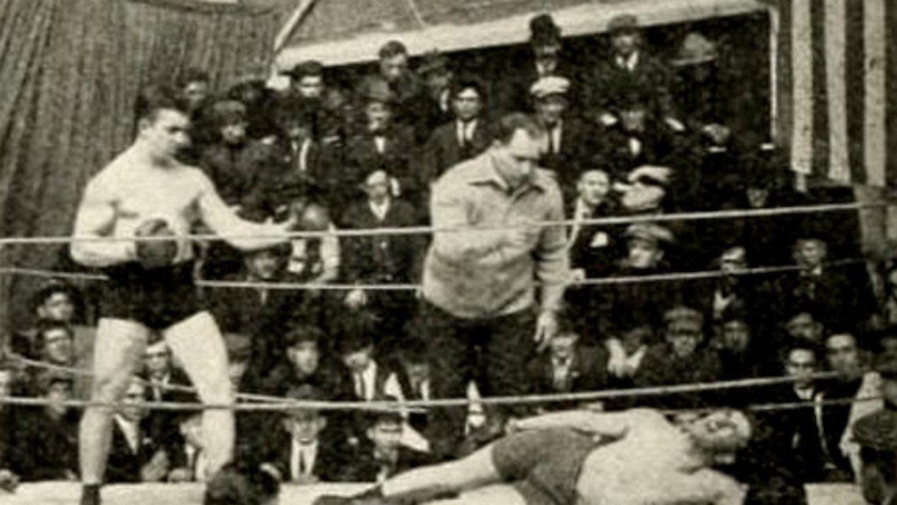 The Grey Vulture 1926 movie scene