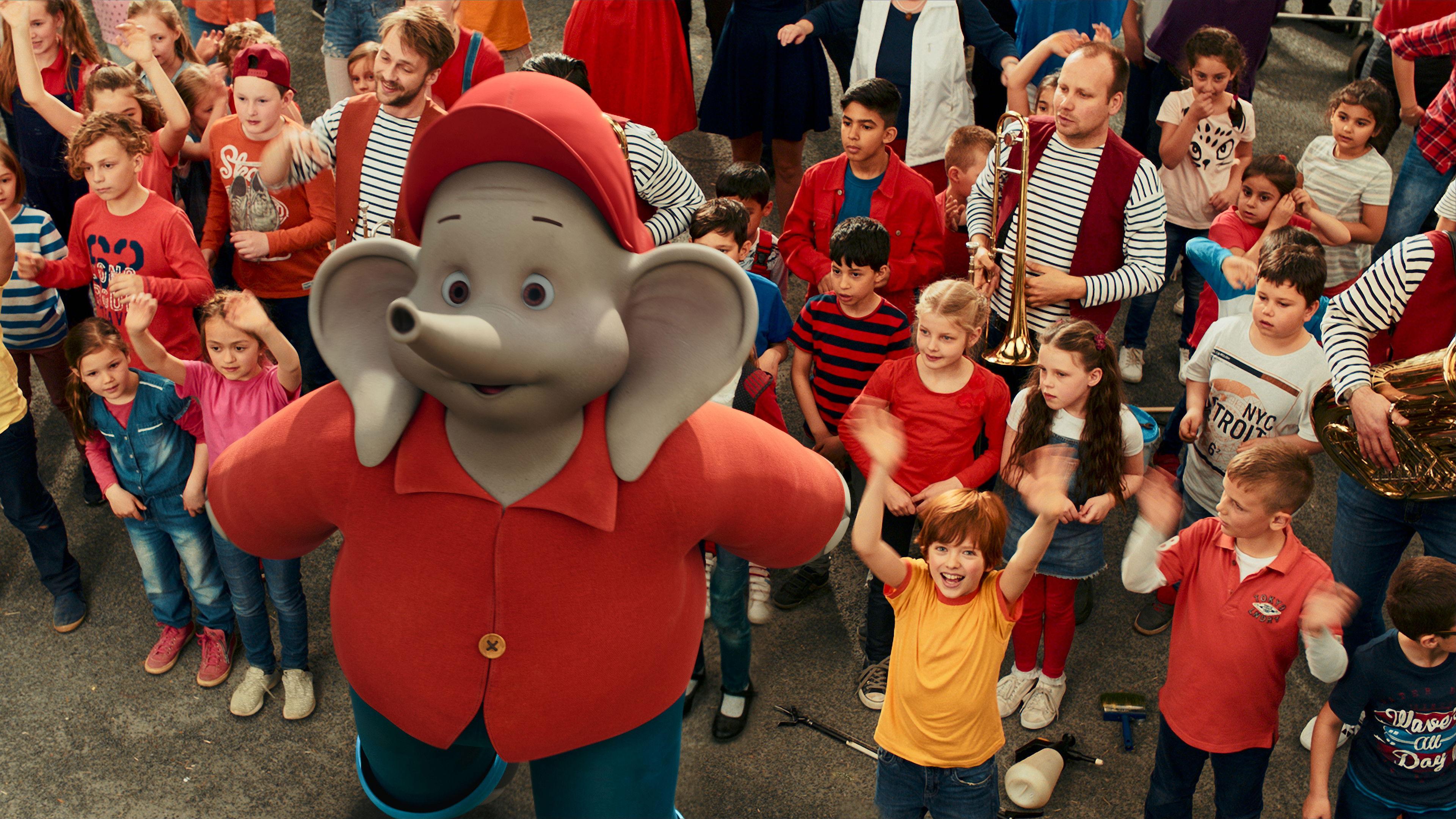 Benjamin the Elephant 2019 movie scene