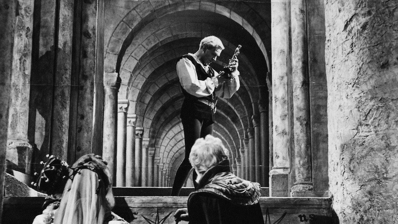 Laurence Olivier: a life 1982 movie scene