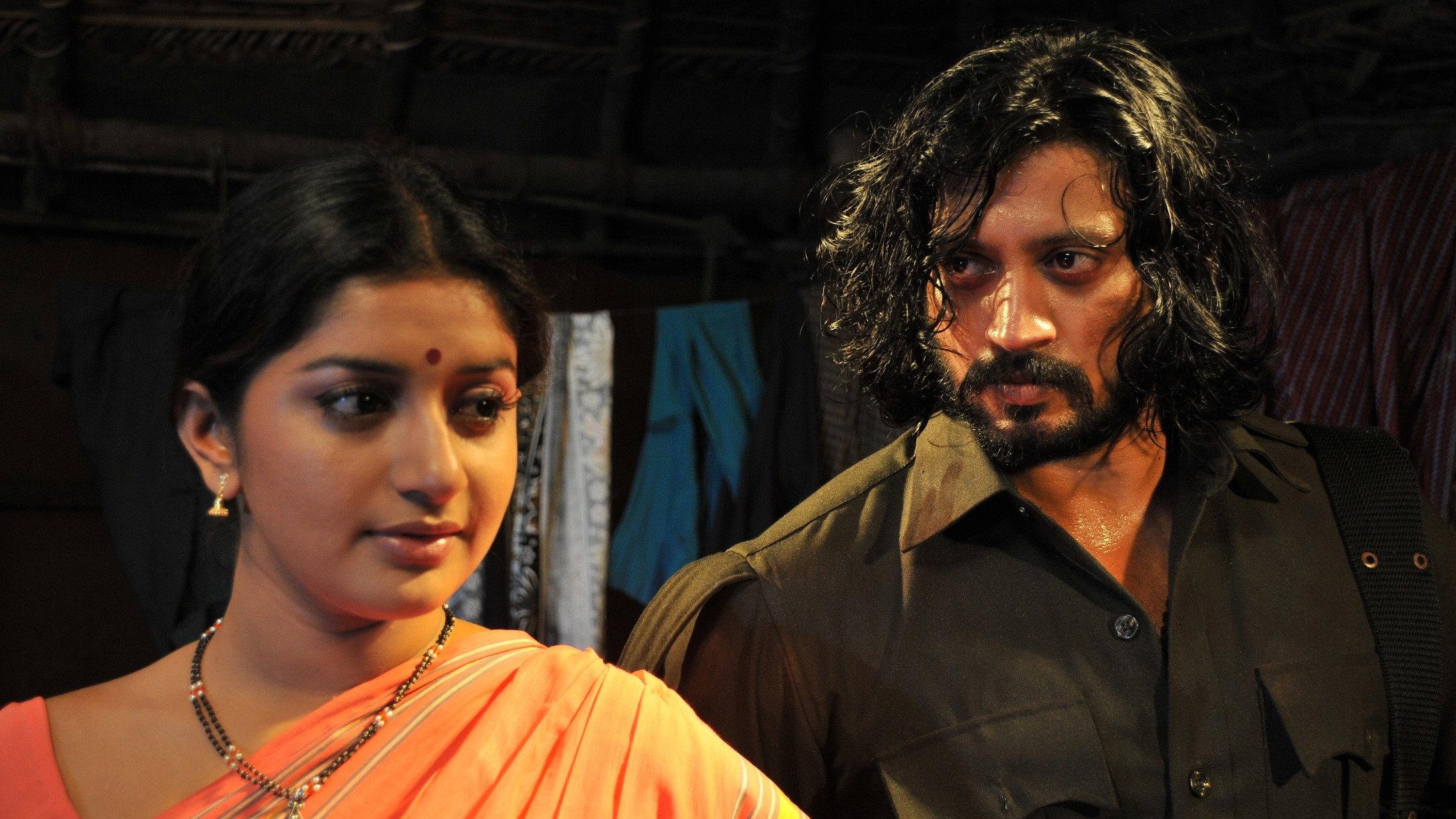 Mambattiyan 2011 movie scene