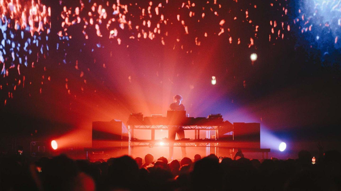 Jamie xx: In Waves Tour - Adidas Arena, Paris 2025 2025 movie scene