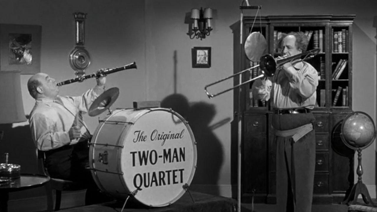 Guns a Poppin! 1957 movie scene