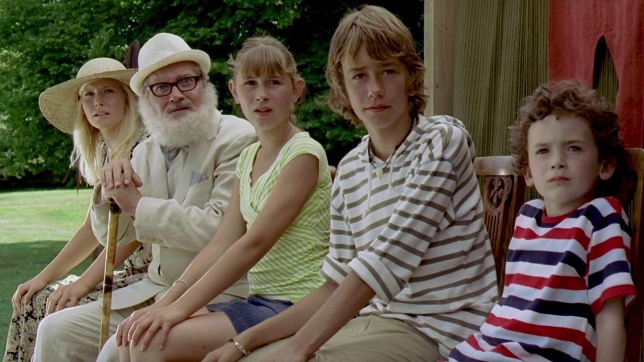 Father of Four: Living Large 2006 movie scene