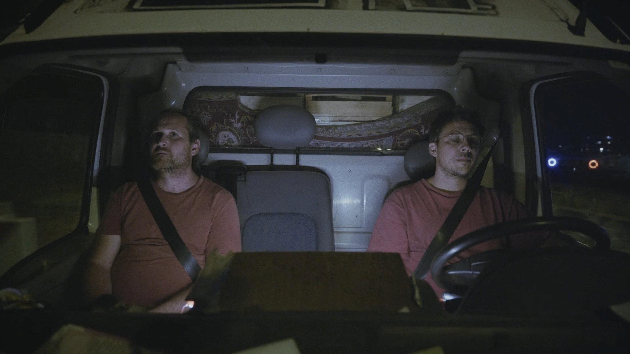 Les Rossignols  movie scene