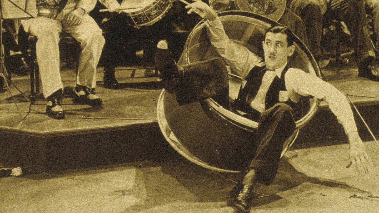 What a Bozo! 1931 movie scene