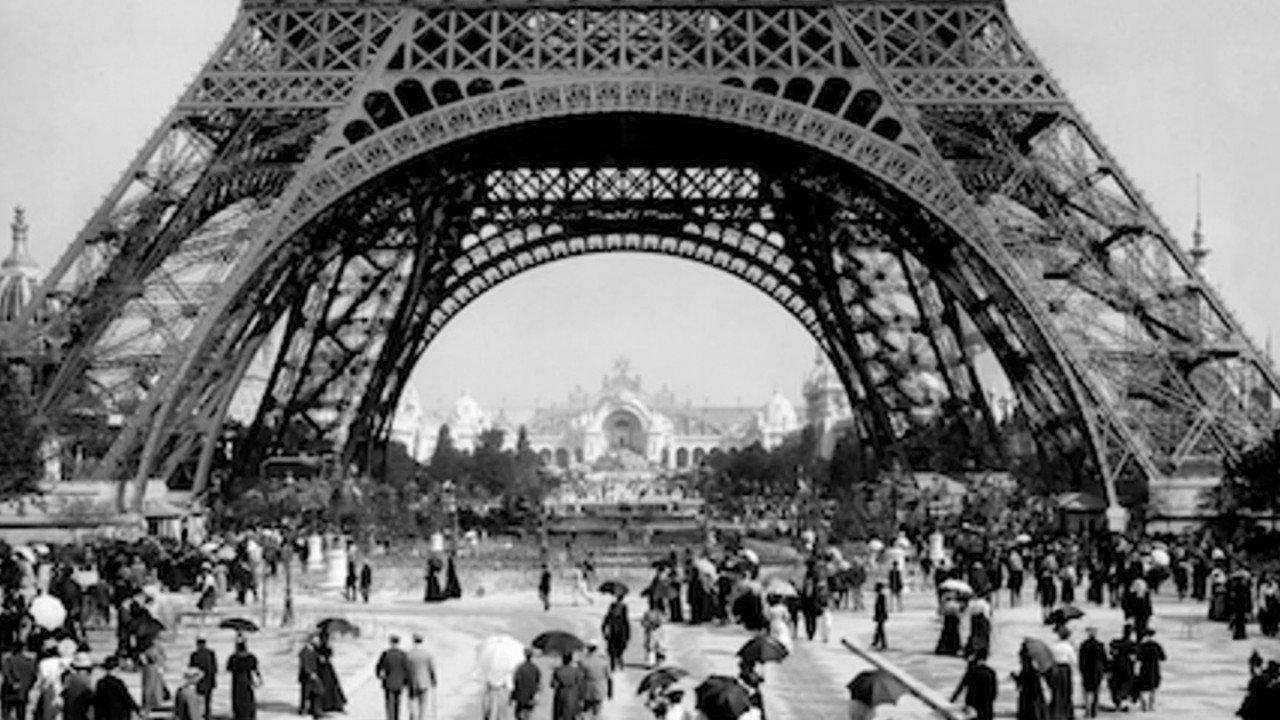 Paris 1900 1948 movie scene
