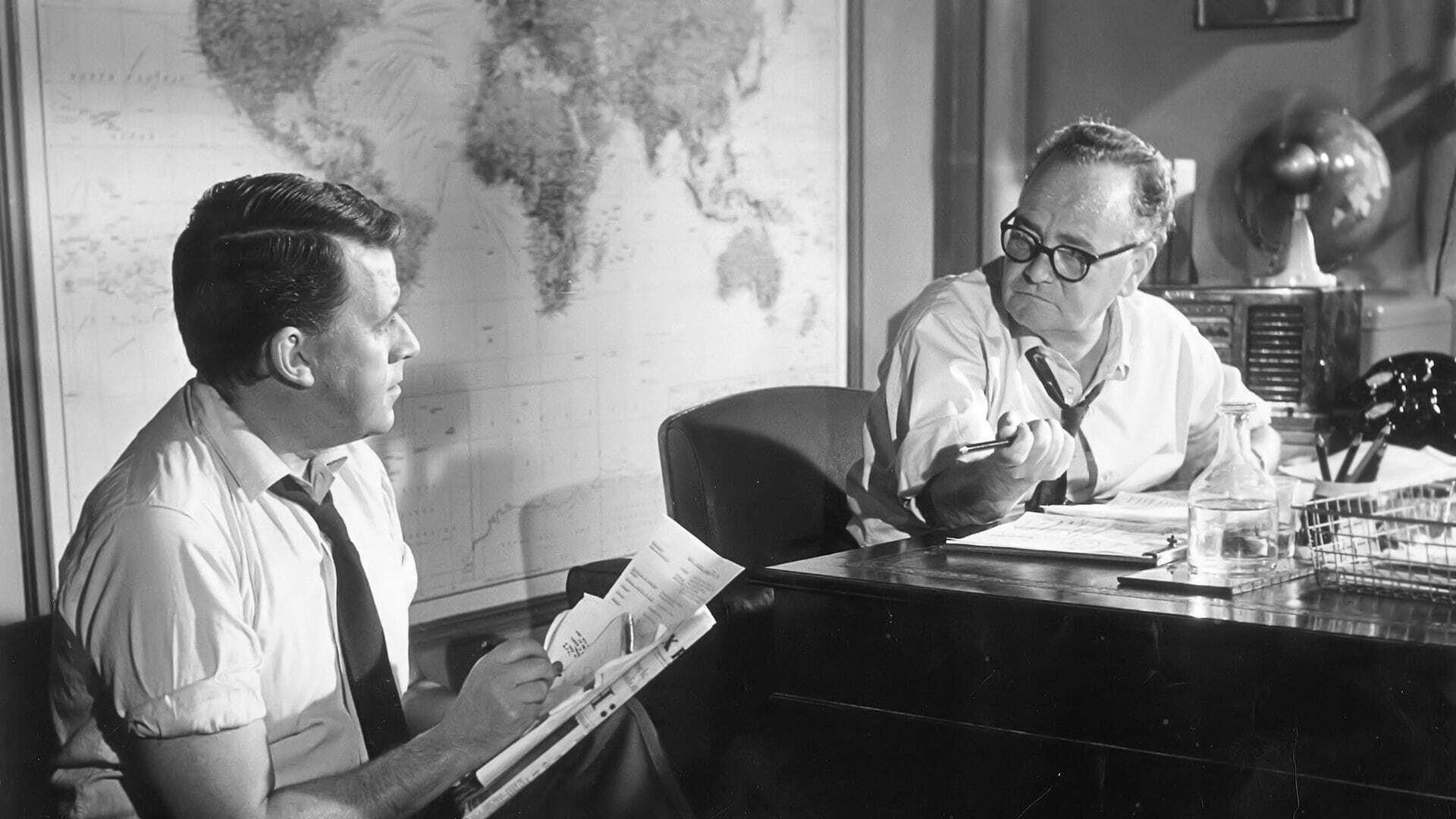 The Day the Earth Caught Fire 1961 movie scene
