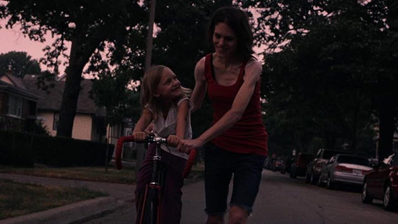 The Alley Cat 2014 movie scene