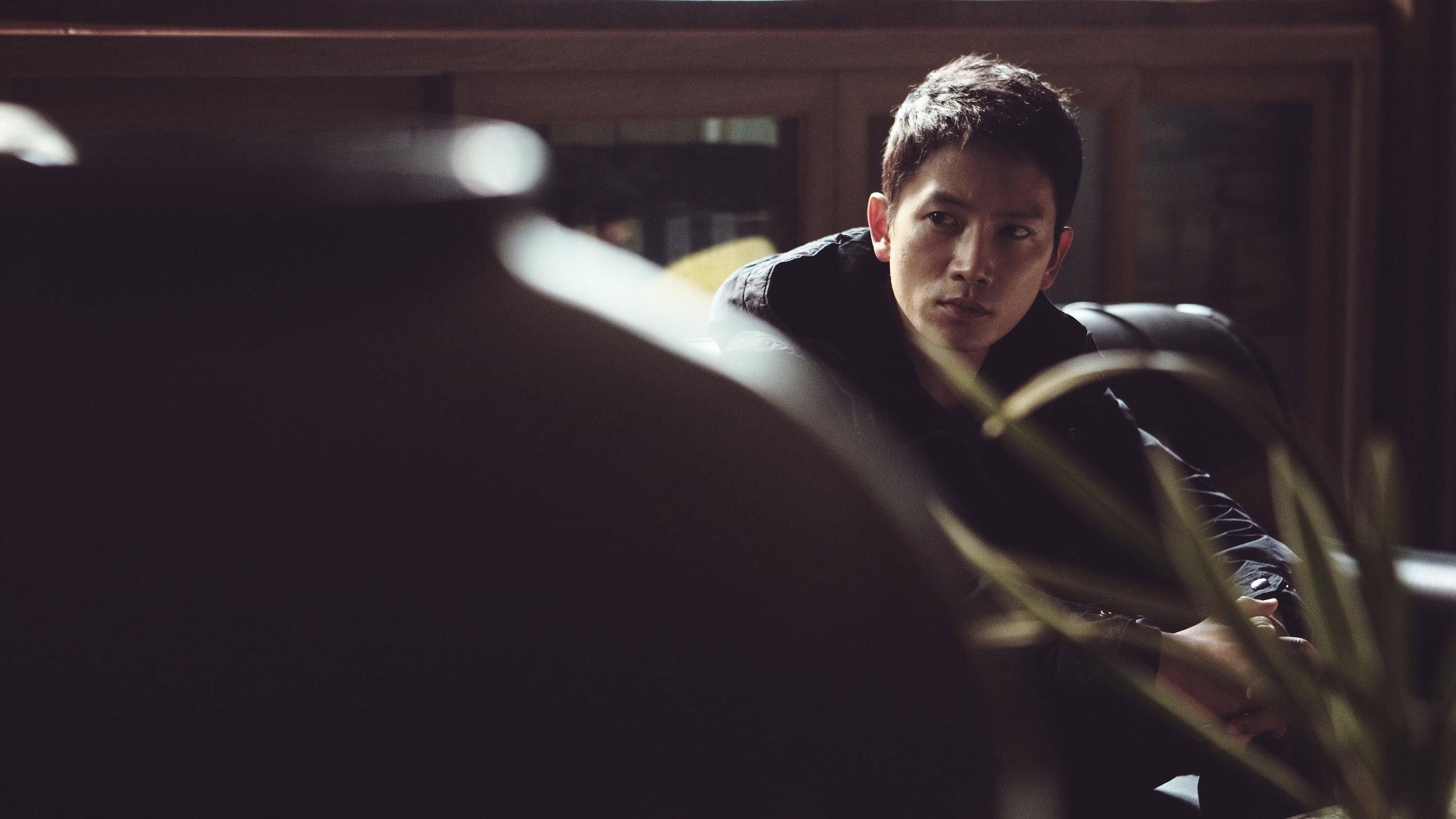 Confession 2014 movie scene