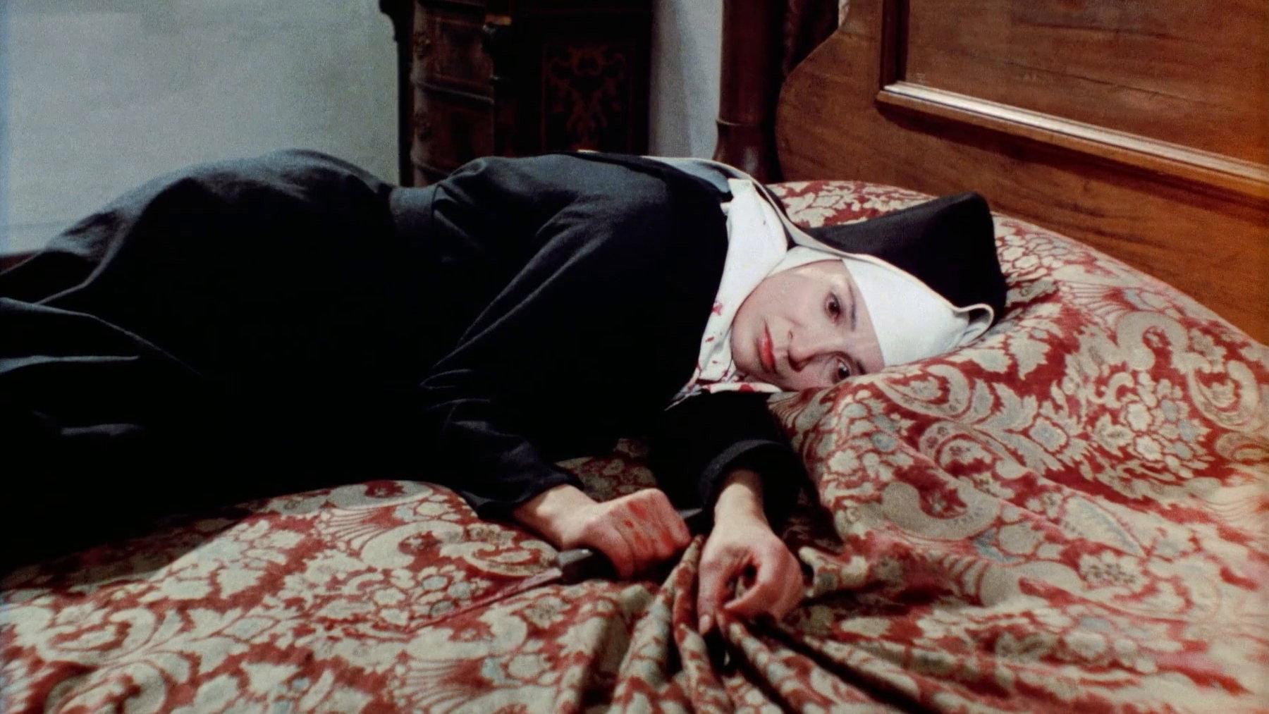 The Other Hell 1981 movie scene