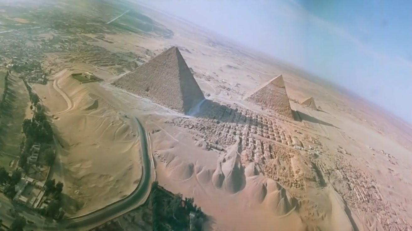 Seven Wonders of the World 1956 movie scene