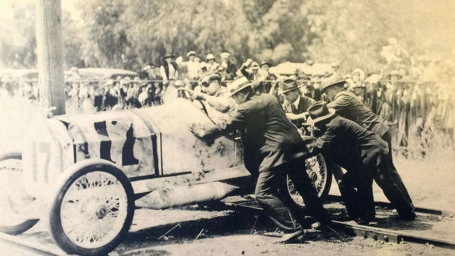 The Speed Maniac 1919 movie scene