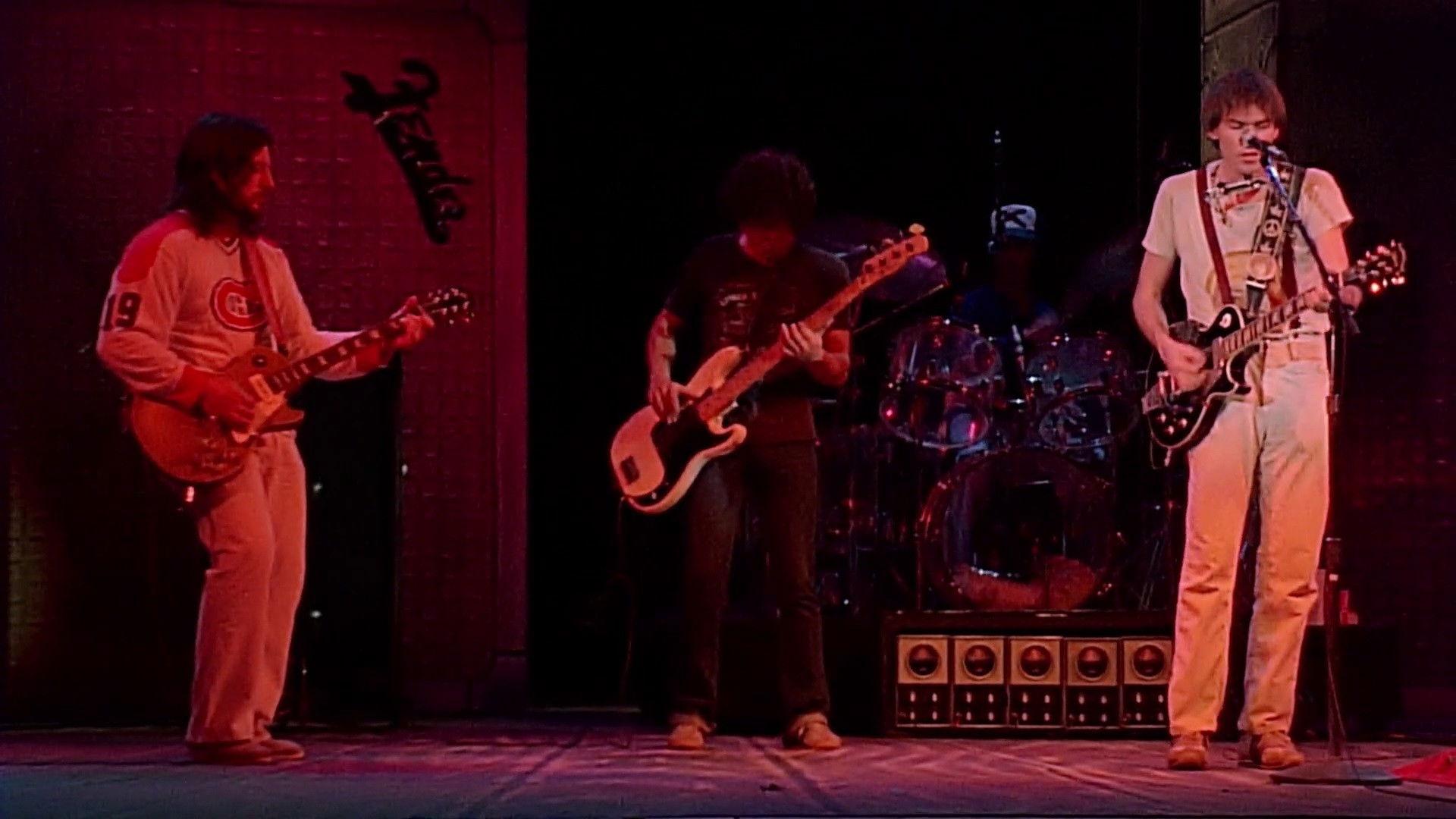 Neil Young & Crazy Horse: Rust Never Sleeps 1979 movie scene