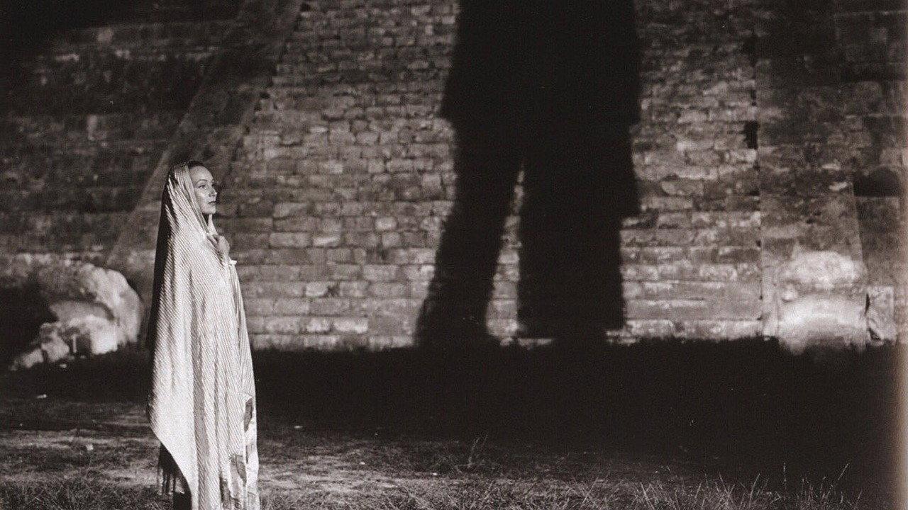 Desired 1951 movie scene