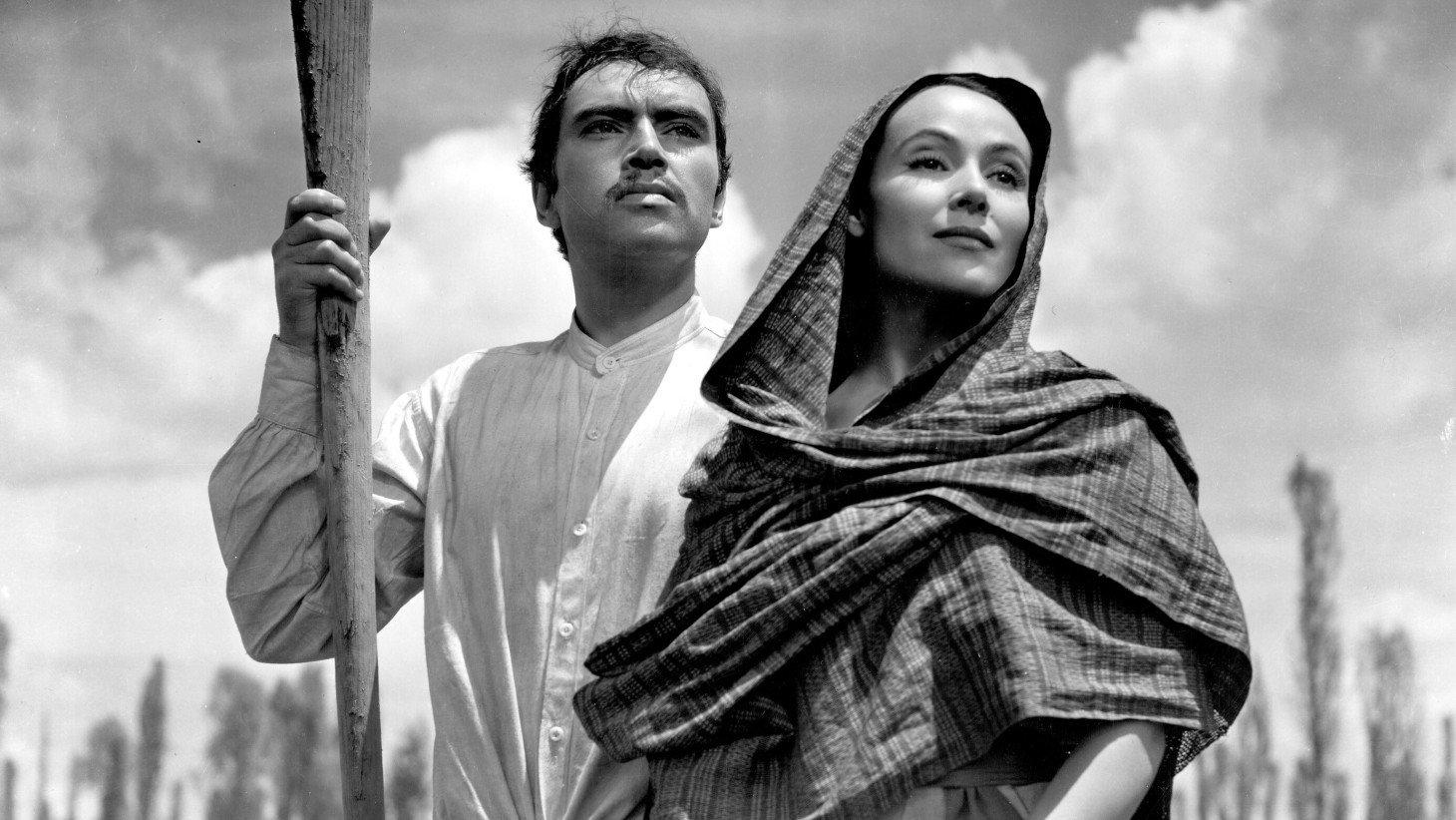 Maria Candelaria 1944 movie scene