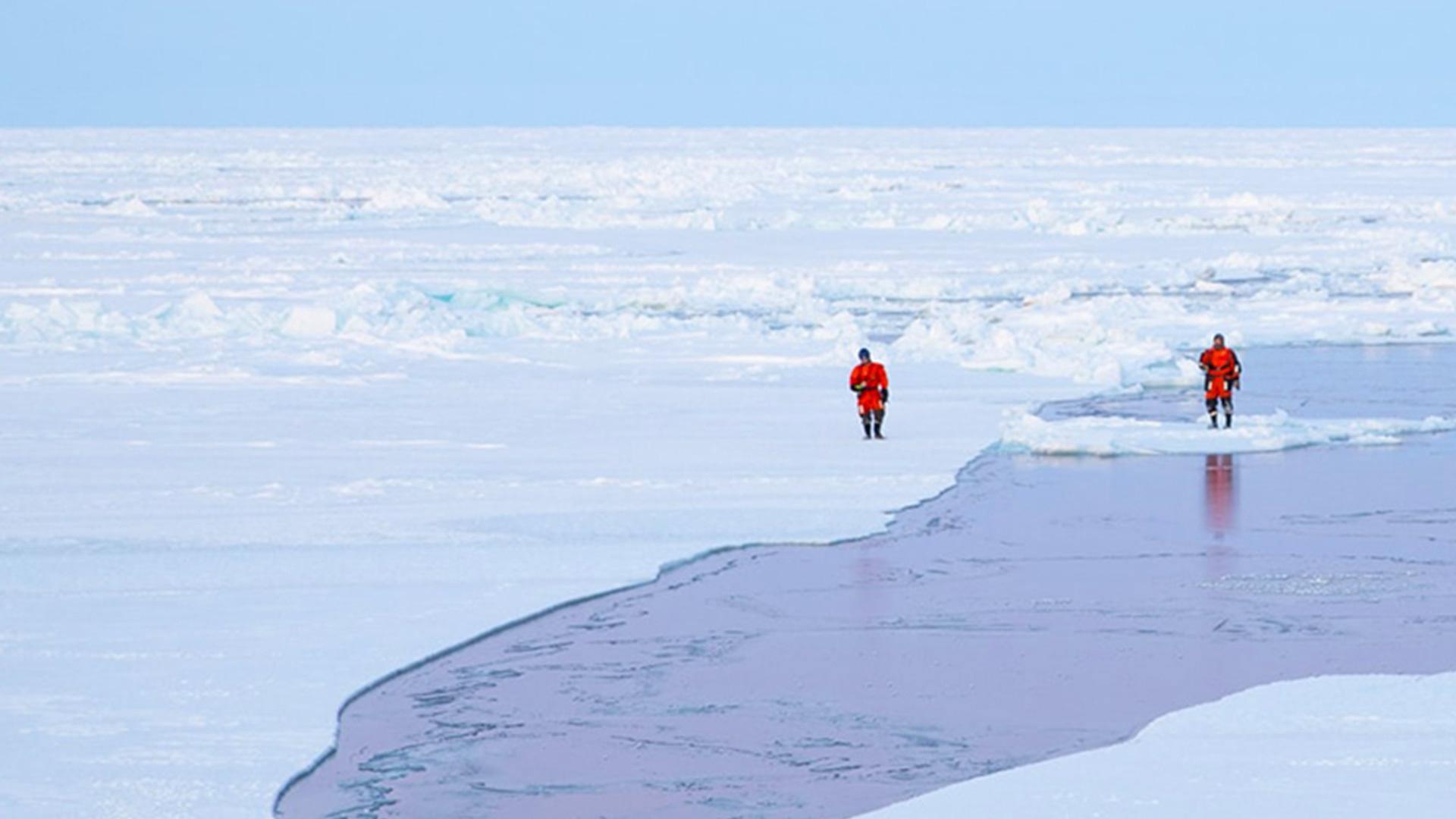 Sailing the North Pole 2010 movie scene