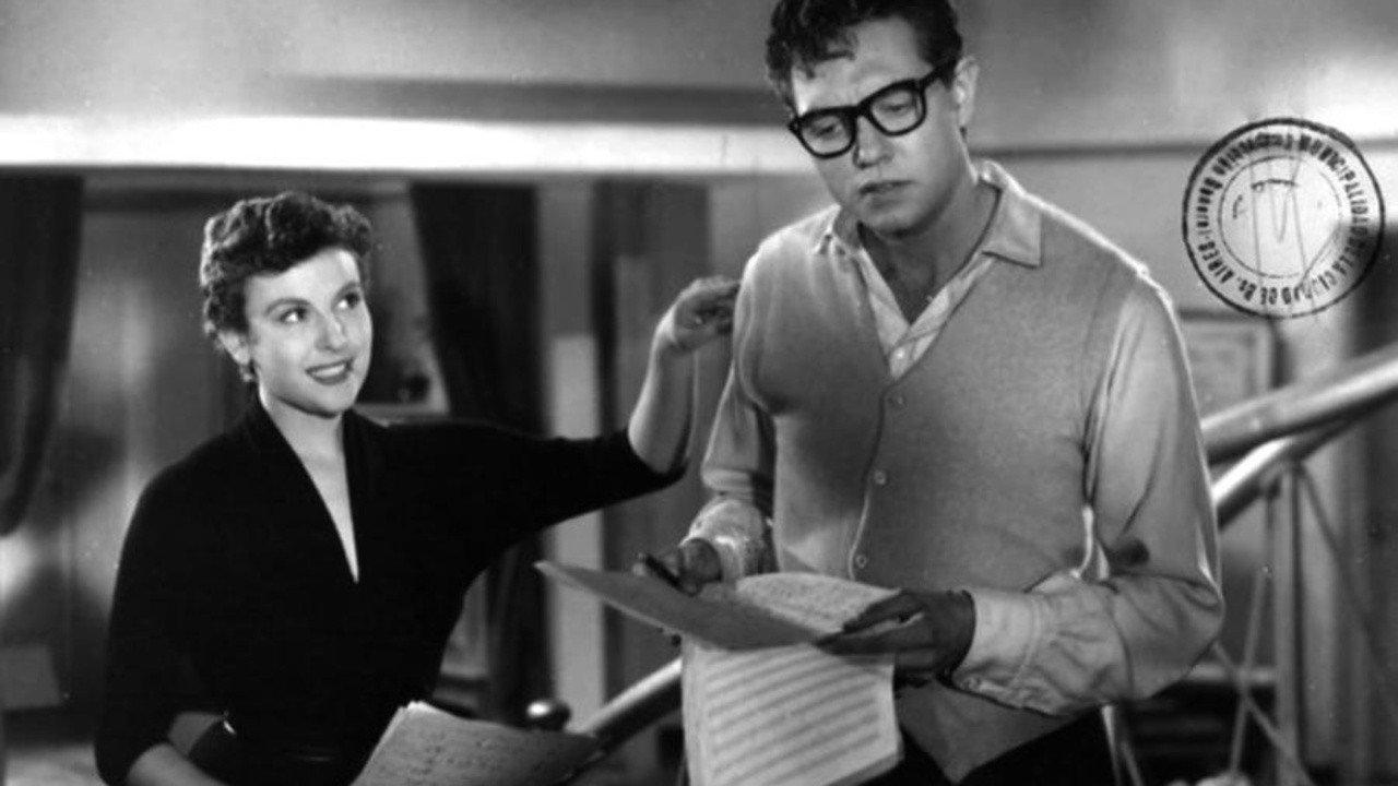 Red canary 1955 movie scene
