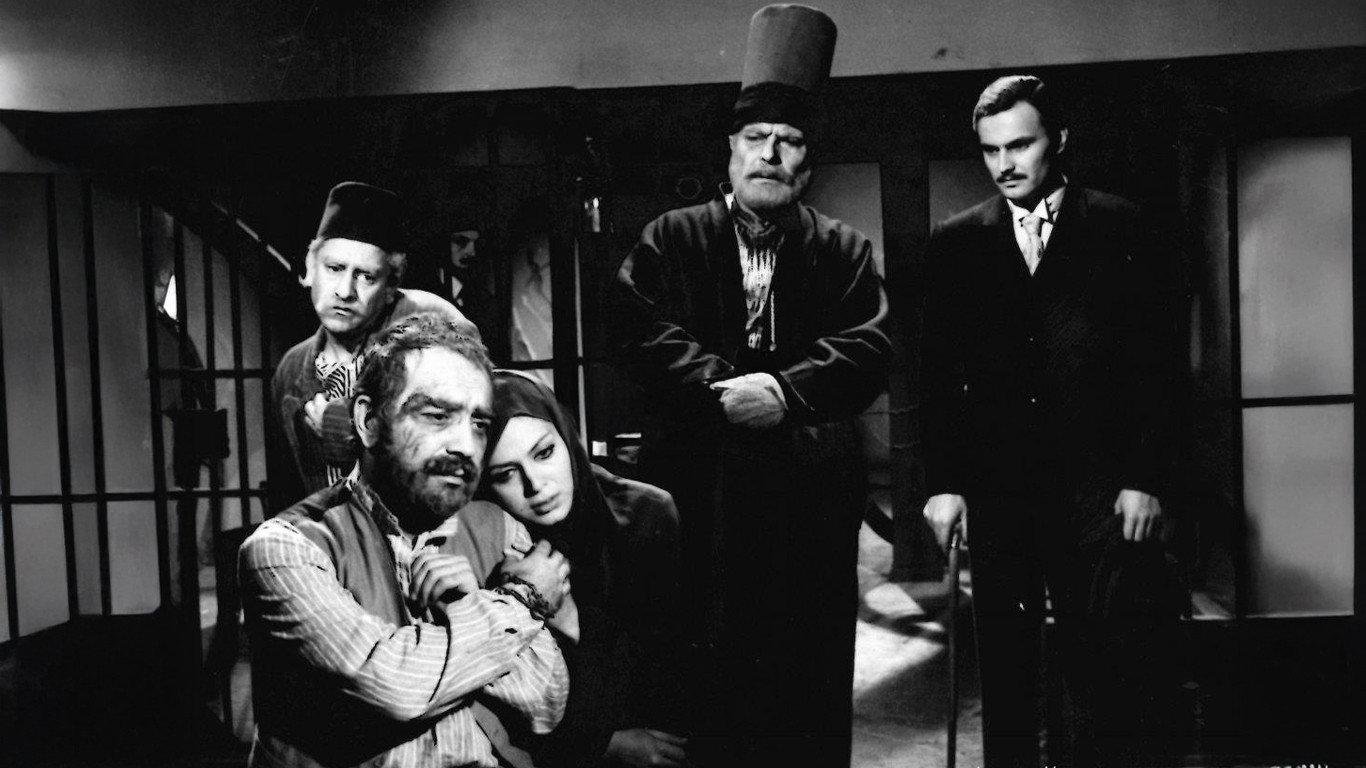 Sinekli Bakkal 1967 movie scene