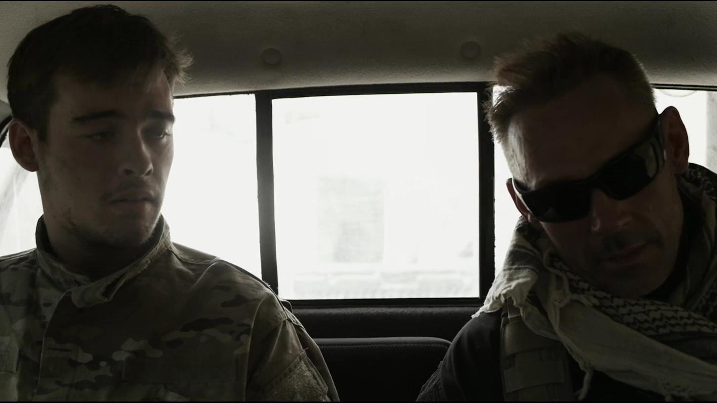 EP/Executive Protection 2016 movie scene