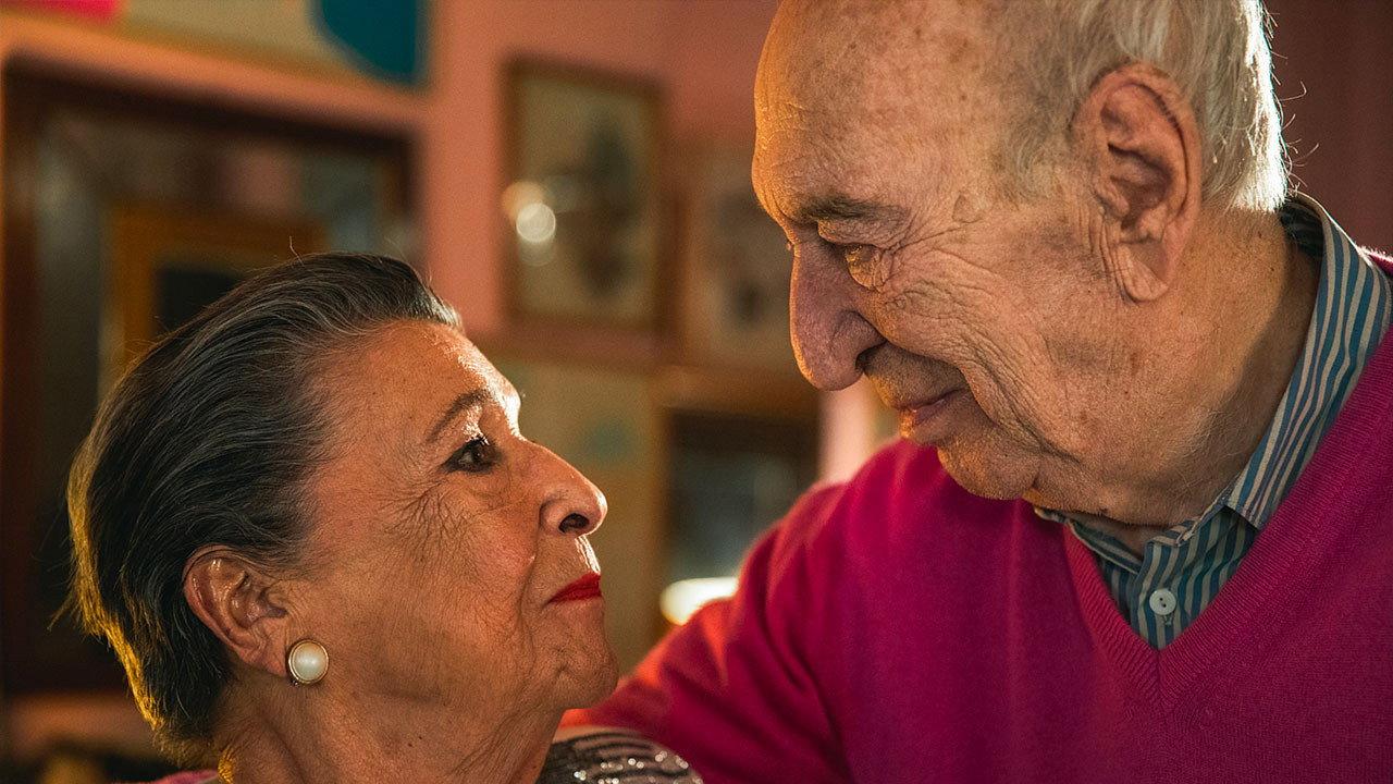 Vera & Giuliano 2020 movie scene