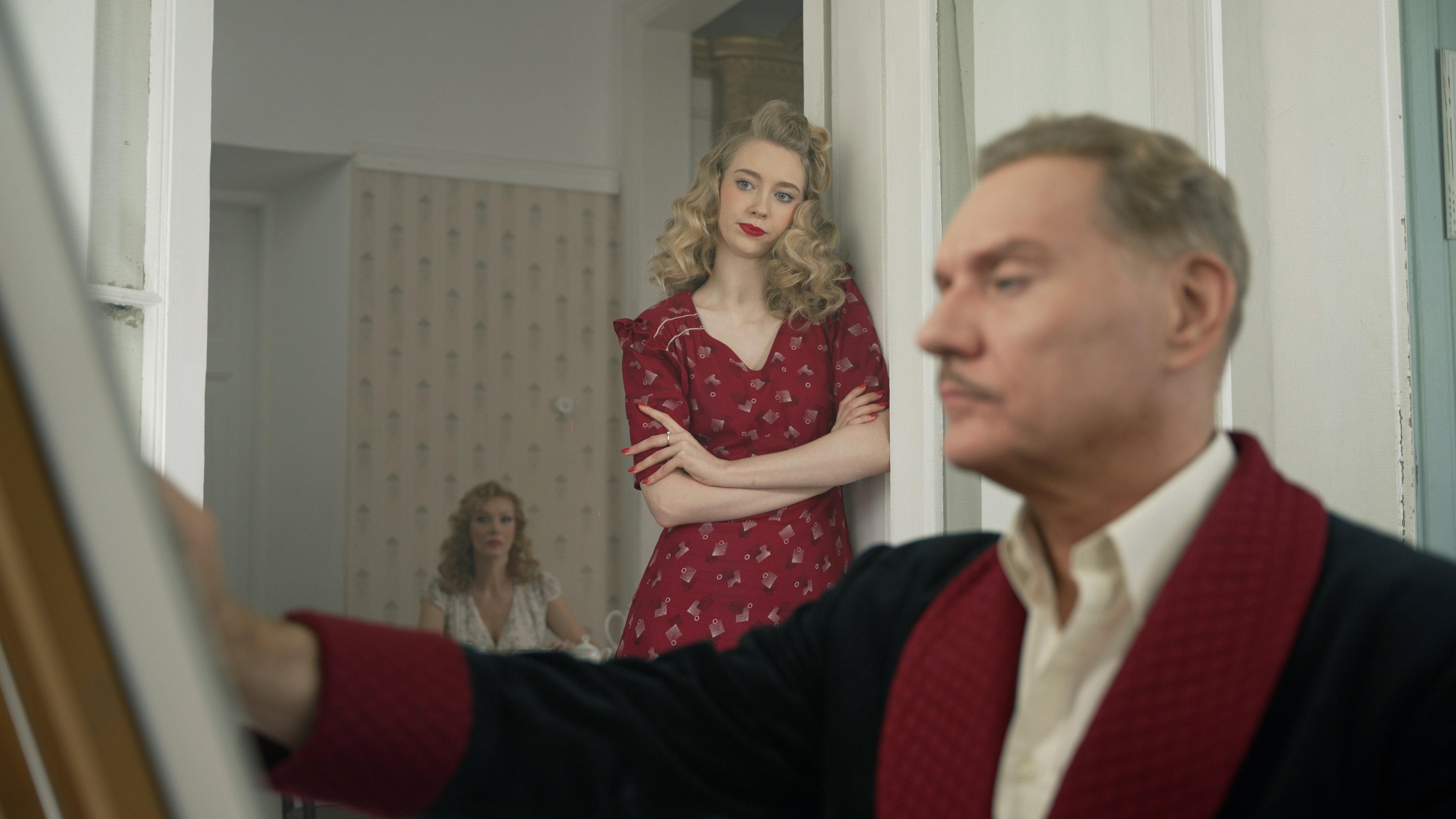 Etude of Life  movie scene