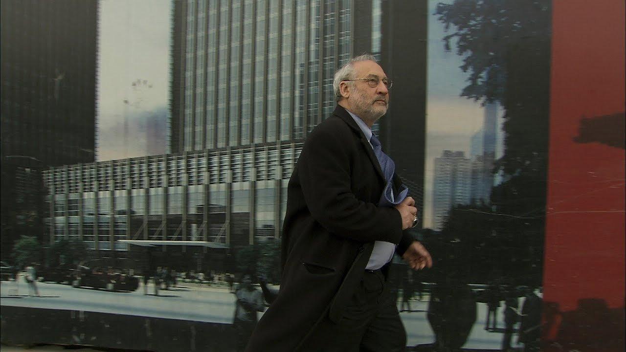 Around the World with Joseph Stiglitz 2009 movie scene