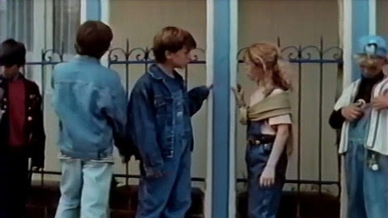 Les genoux cagneux 1992 movie scene