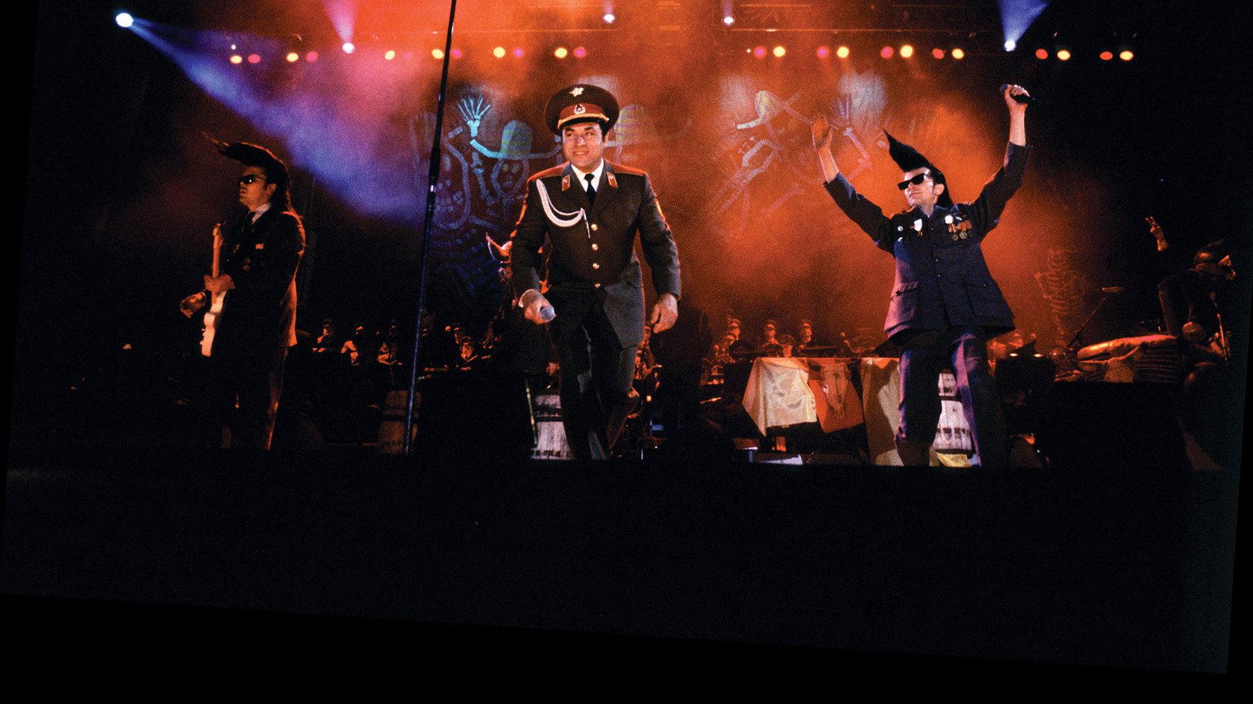 Total Balalaika Show 1994 movie scene