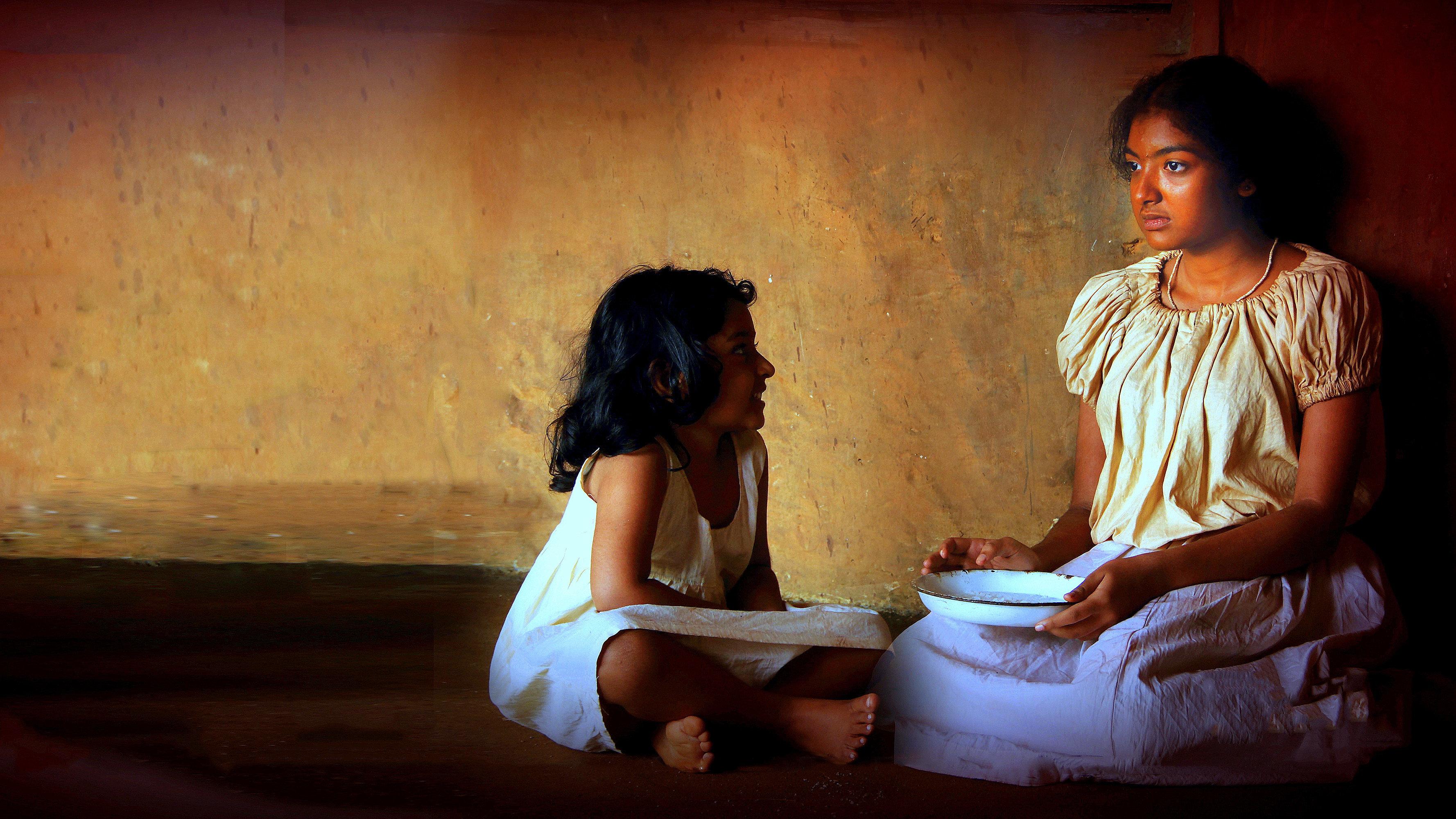 Akkaldhamayile Pennu 2015 movie scene