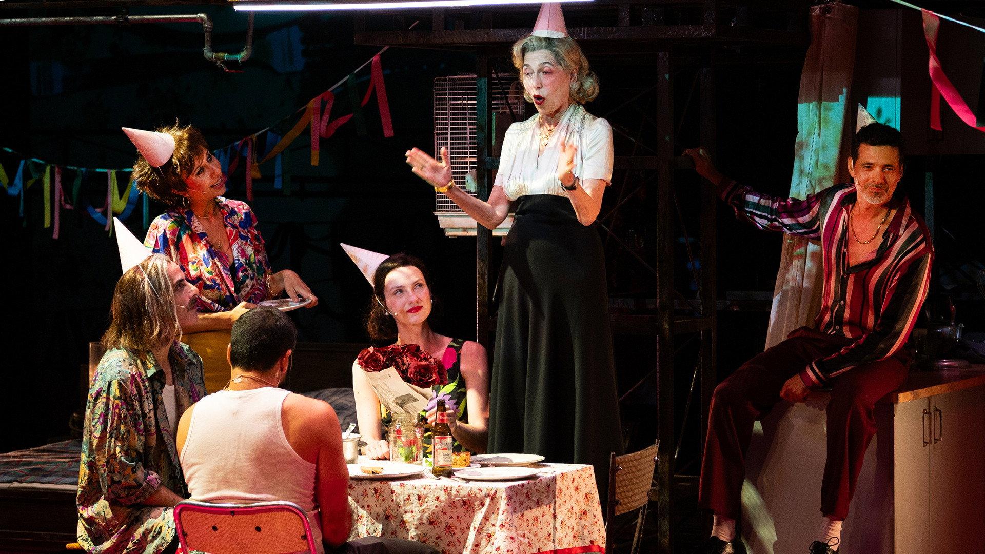A Streetcar Named Desire: Cameri 2025 movie scene