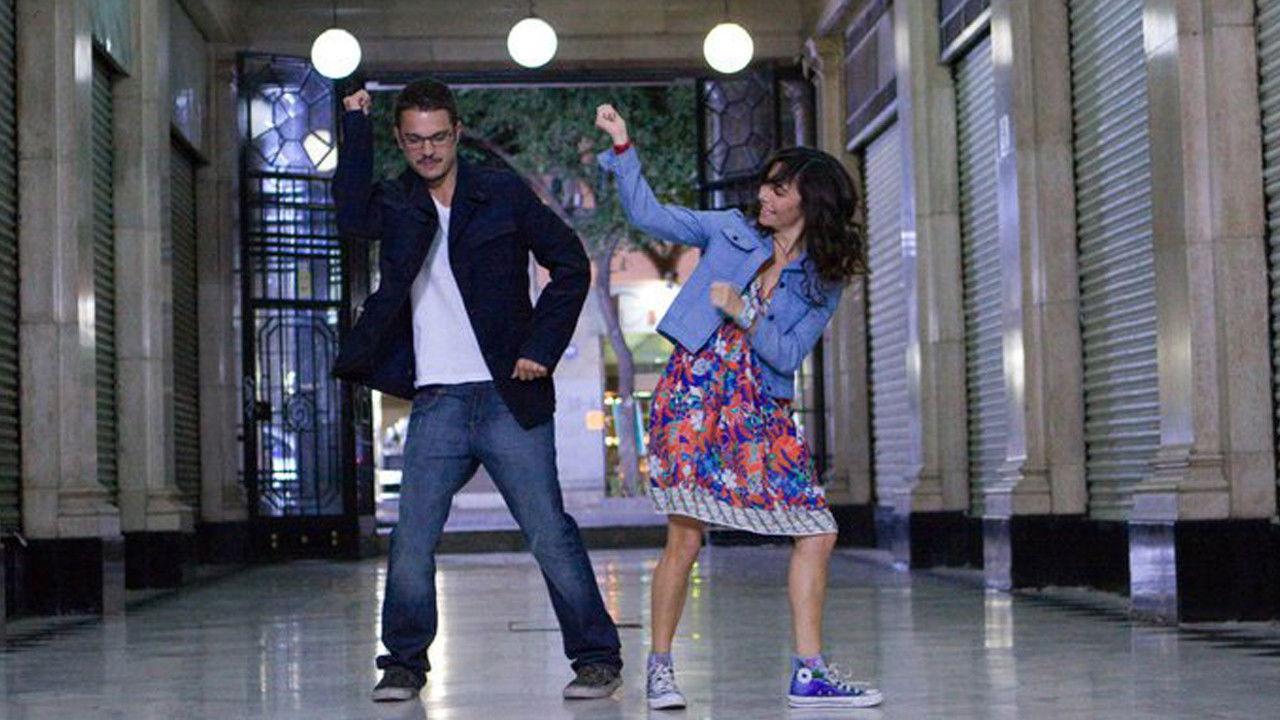 Te Presento a Laura 2010 movie scene