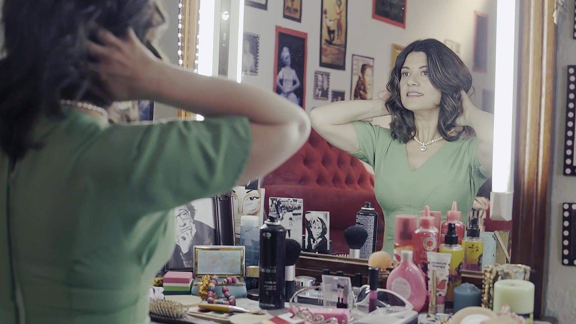 Caso Perroni 2019 movie scene
